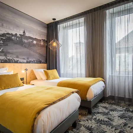 Hotel L' & Ribeauville- Haut-koenigsbourg