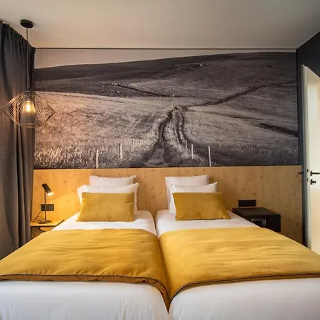 L' & Ribeauville- Haut-koenigsbourg Hotel