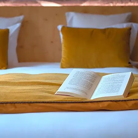 Hotel L' & Ribeauville-proche Colmar & Koenigsbourg 4*